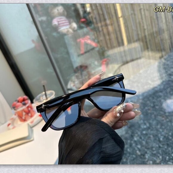 Gentle Monster BILLY Black Sunglasses main image 9